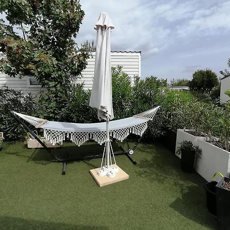 Camping Le Montourey Azur 78 호텔 Fréjus 외부 사진