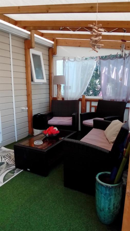 Camping Le Montourey Azur 78 호텔 Fréjus 외부 사진